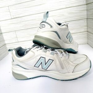 New Balance Women Shoes Sz 8 Wide WhiteBlue Leather 608 V5 Cross Trainer Sneaker